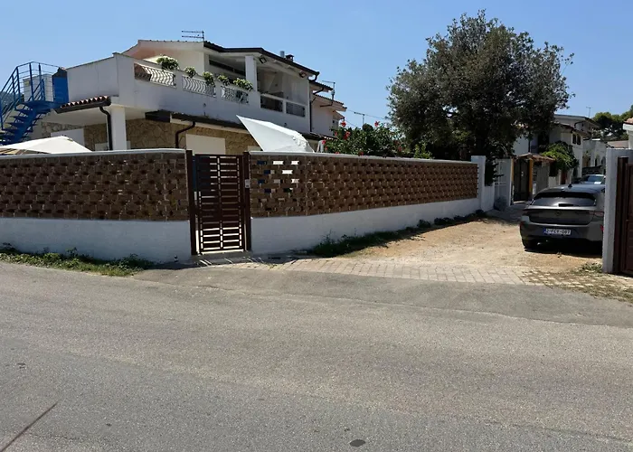 'apartment' Mit Grill By Interhome * Ricadi