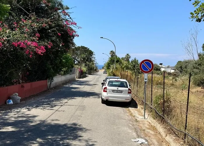 'apartment' Mit Grill By Interhome